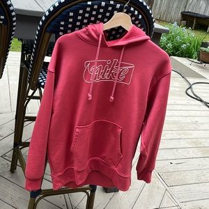 Nike therma fit hoodie